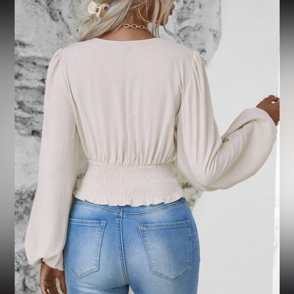 Boho Classic Elegant VNeck Pleated Smocked Long Sleeve Cropped Top Blouse Shirt - Picture 3 of 12